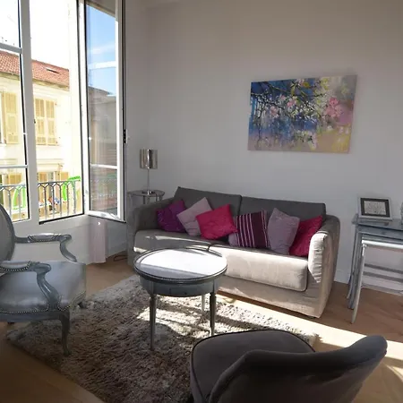 Διαμέρισμα De Charme 5 Personnes Centre-ville De *