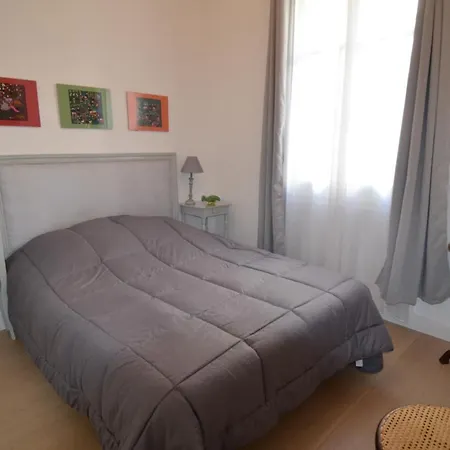 De Charme 5 Personnes Centre-ville De *